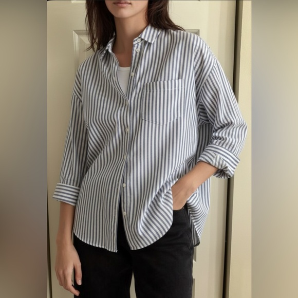Madewell Tops - Madewell 100\% Cotton Stripe Classic Button-Down Shirt | Quiet Luxury. Size L